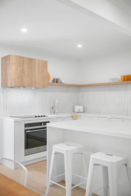 Ferienwohnung Vibes At Five Noosa Noosaville Exterior foto